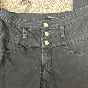 Refuge blank (no rips) jeans!
